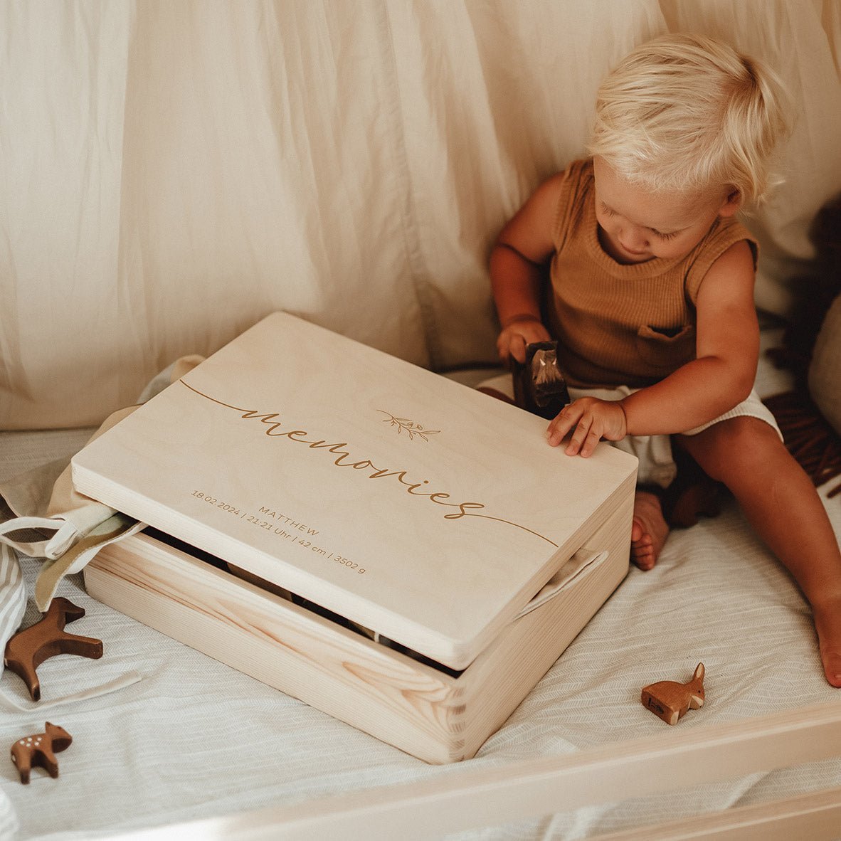 Erinnerungskiste Holz personalisiert - Baby memories - lyllevenn