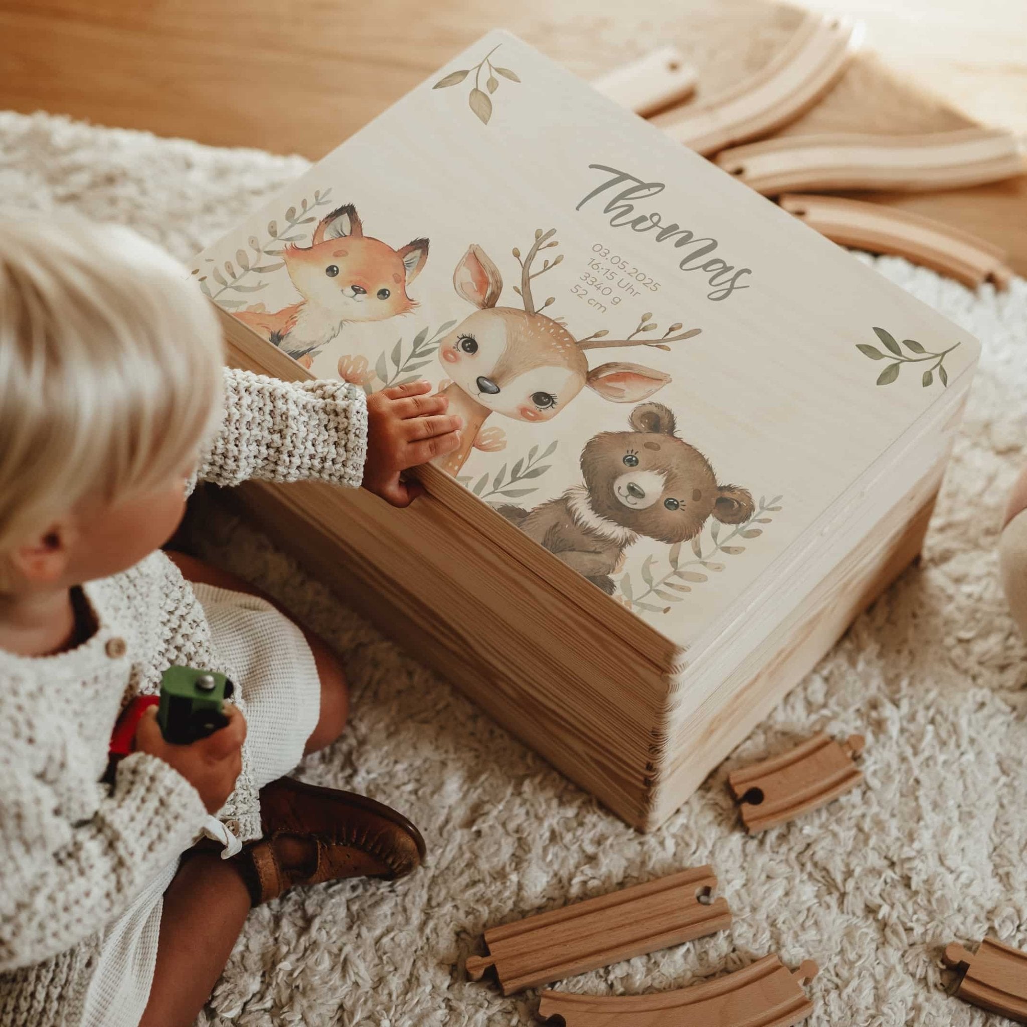 Erinnerungskiste Holz personalisiert - Forest Trio - lyllevenn