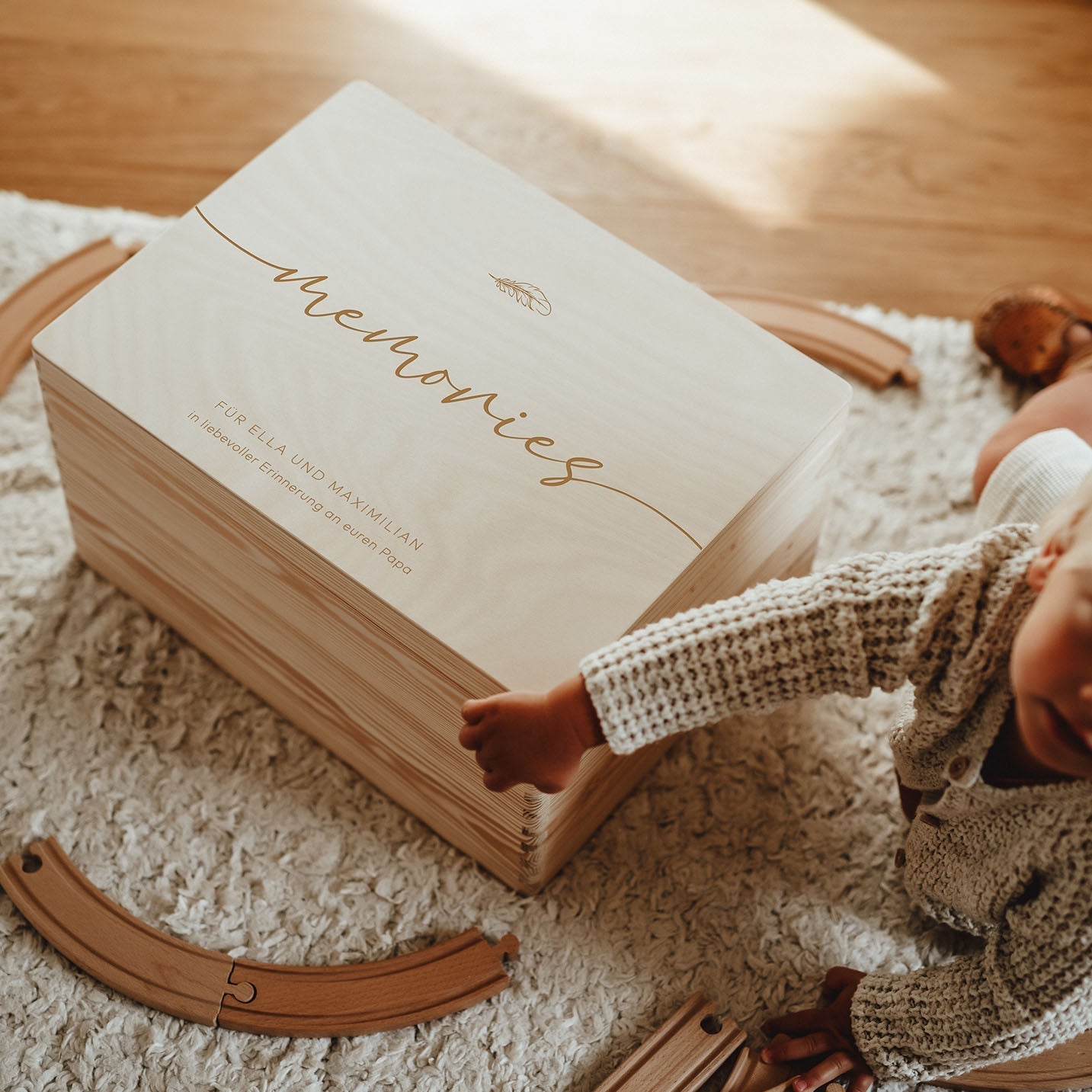 Erinnerungskiste Holz personalisiert - Memories - lyllevenn