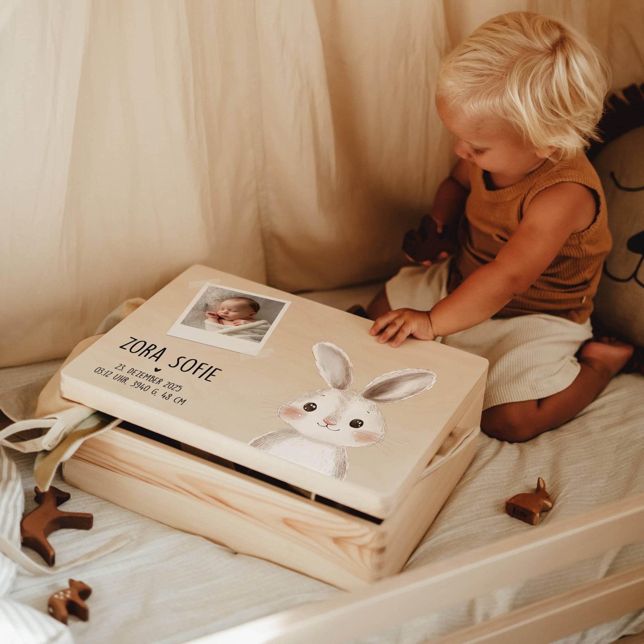Erinnerungskiste Holz personalisiert – mit Babyfoto & Tiermotive - lyllevenn