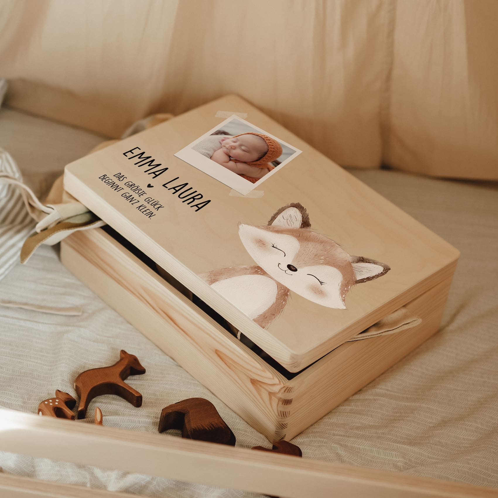 Erinnerungskiste Holz personalisiert – mit Babyfoto & Tiermotive - lyllevenn