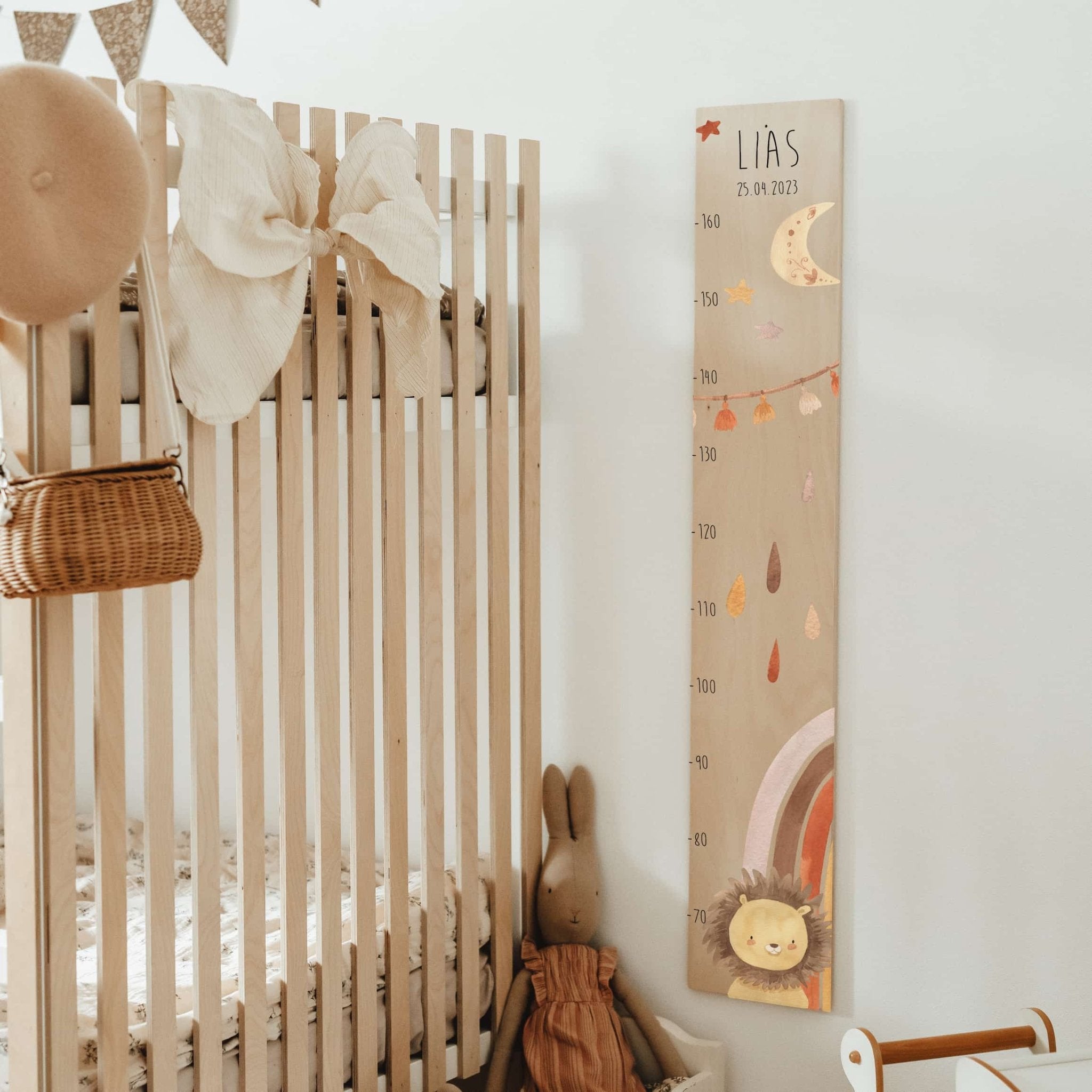 Kindermesslatte Holz personalisiert - Boho Regenbogen - lyllevenn
