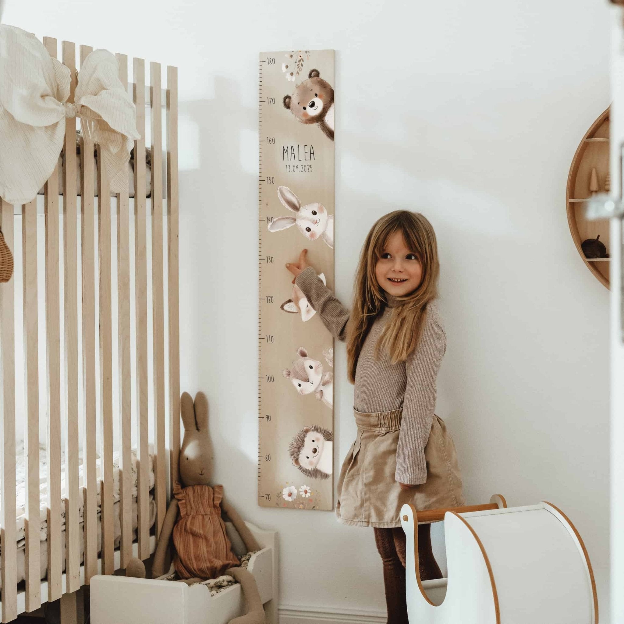 Kindermesslatte Holz personalisiert - hello woodland - lyllevenn