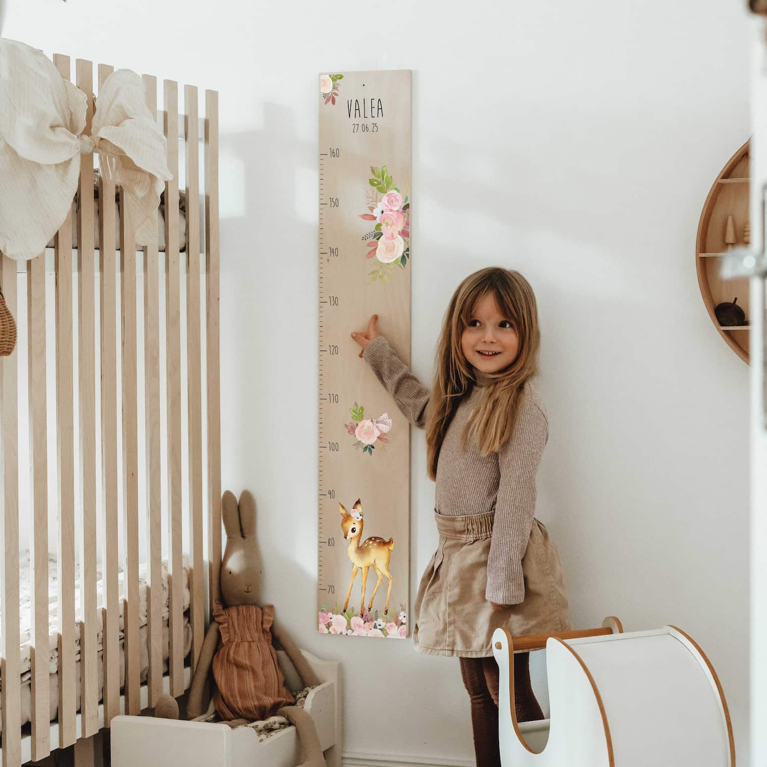 Kindermesslatte Holz personalisiert - Rosenzauber - lyllevenn