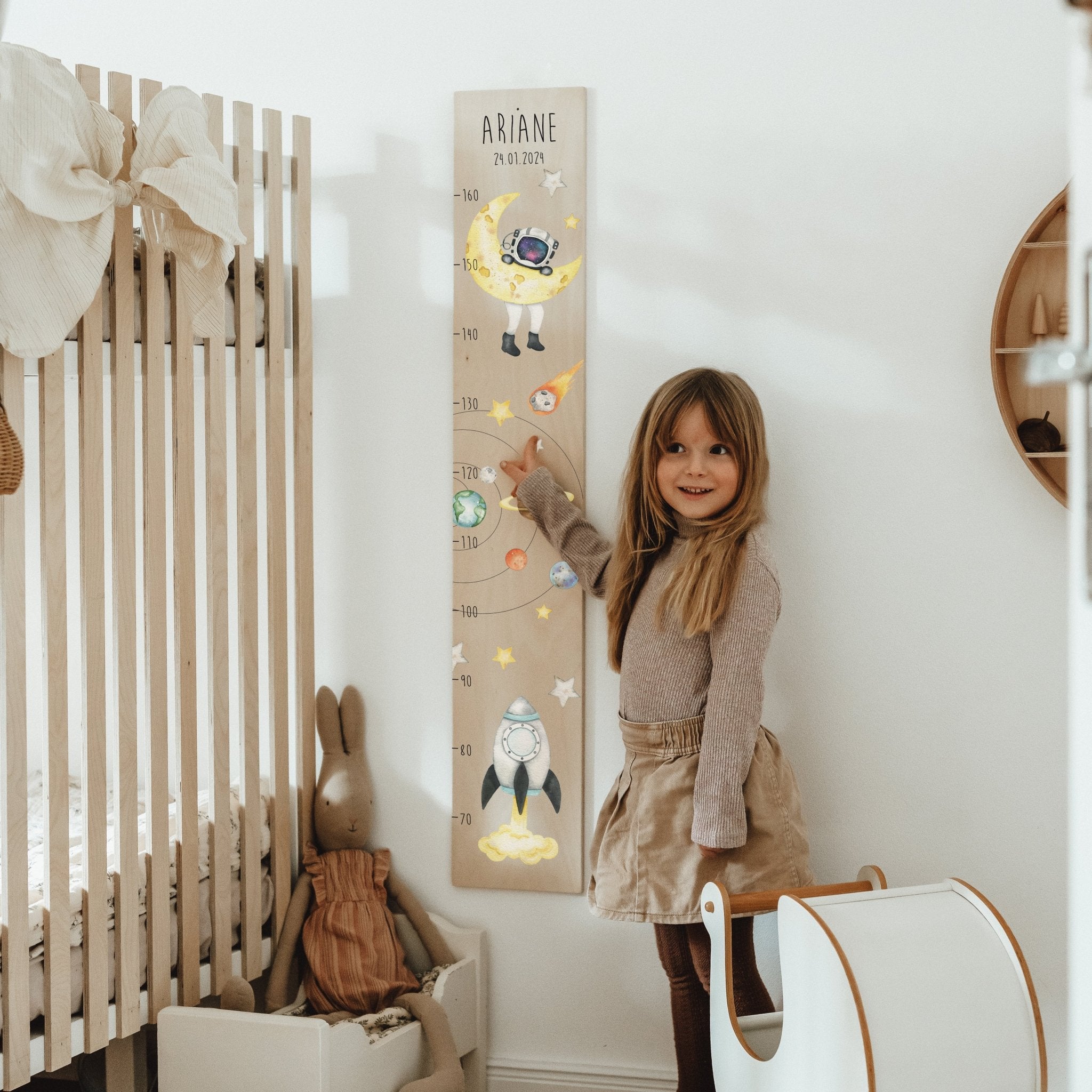 Kindermesslatte Holz personalisiert - Weltall - lyllevenn