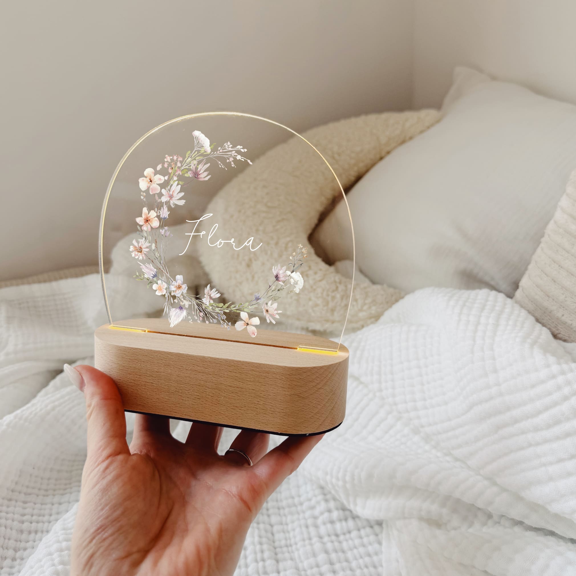 Nachtlicht Kinder personalisiert – LED Lampe bedruckt Blumen - lyllevenn