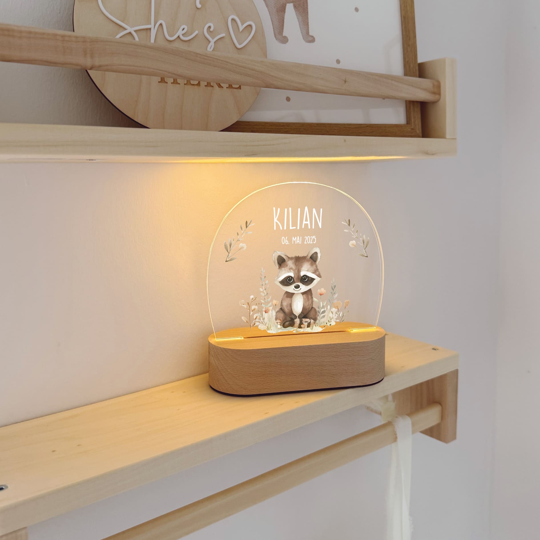 Nachtlicht Kinder personalisiert – LED Lampe bedruckt Hello Woodland - lyllevenn