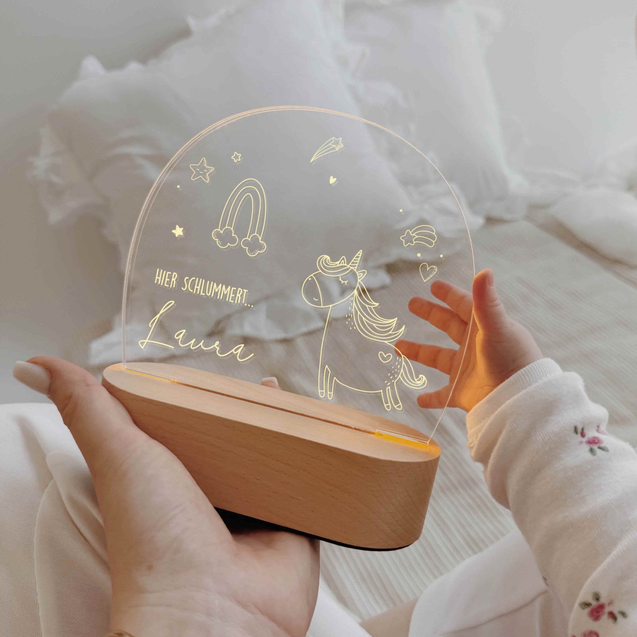 Nachtlicht Kinder personalisiert – LED Lampe Traumwelten - lyllevenn
