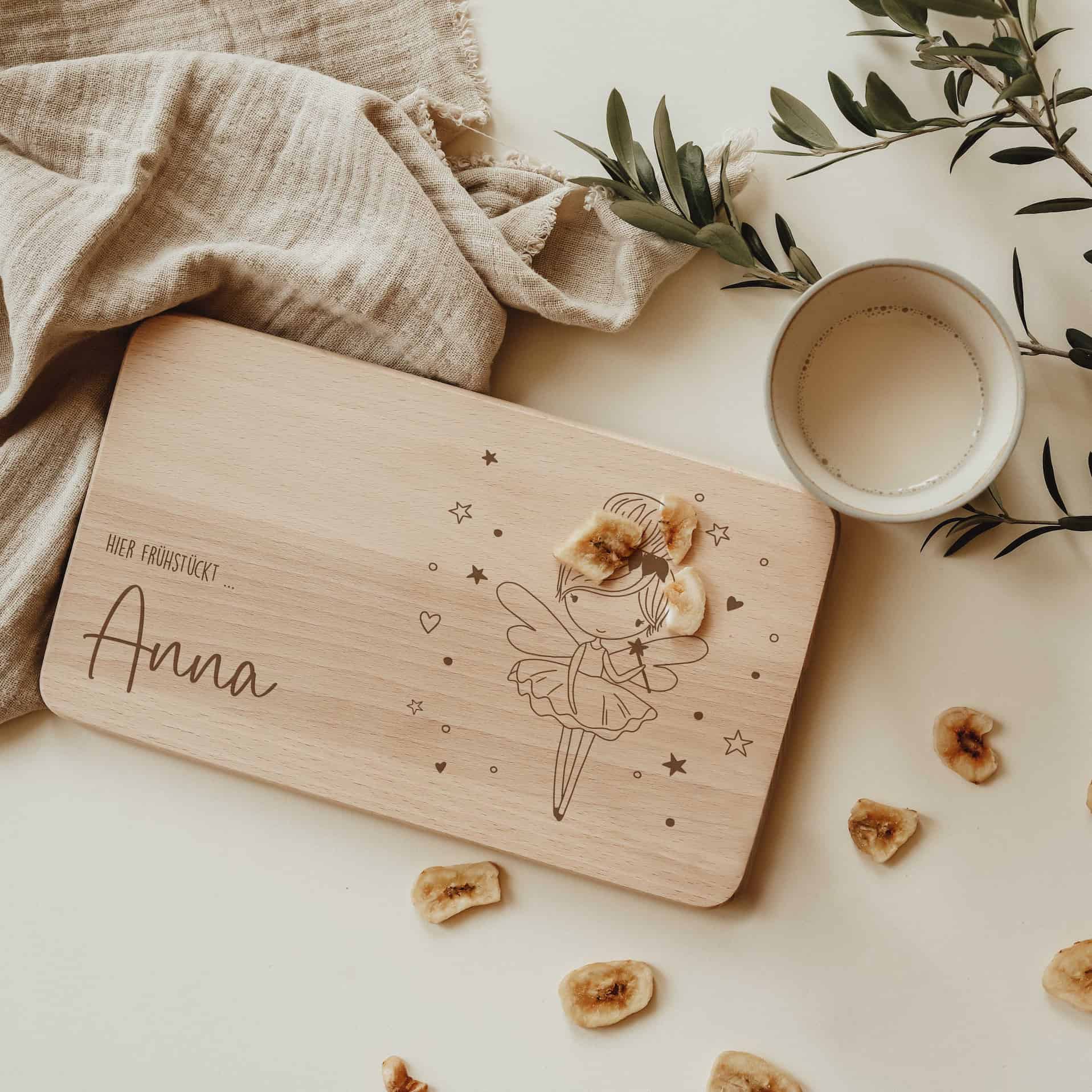 Personalisiertes Frühstücksbrettchen - Fee - lyllevenn