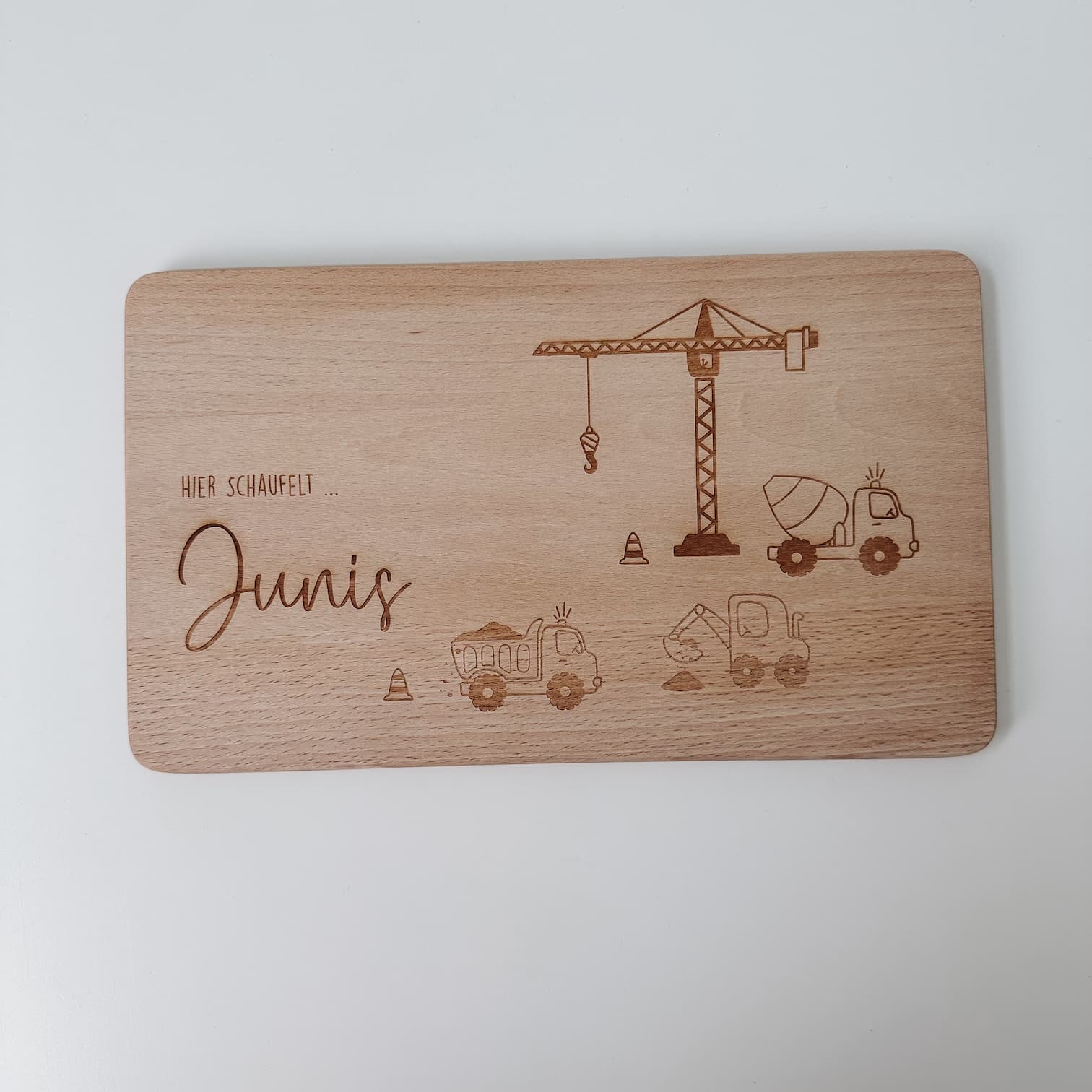 Personalisiertes Frühstücksbrettchen - Fertige Designs - lyllevenn