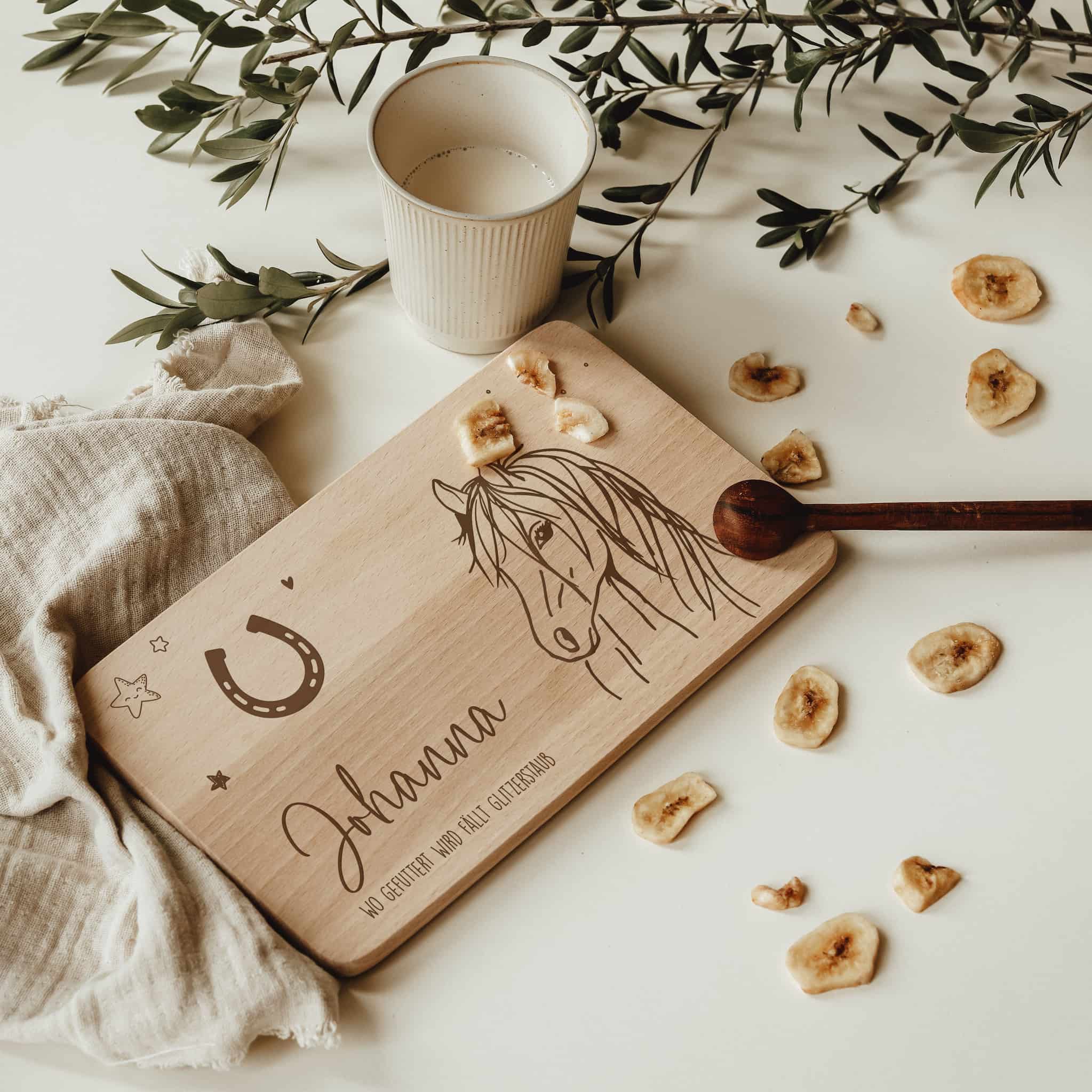 Personalisiertes Frühstücksbrettchen - Pferd - lyllevenn