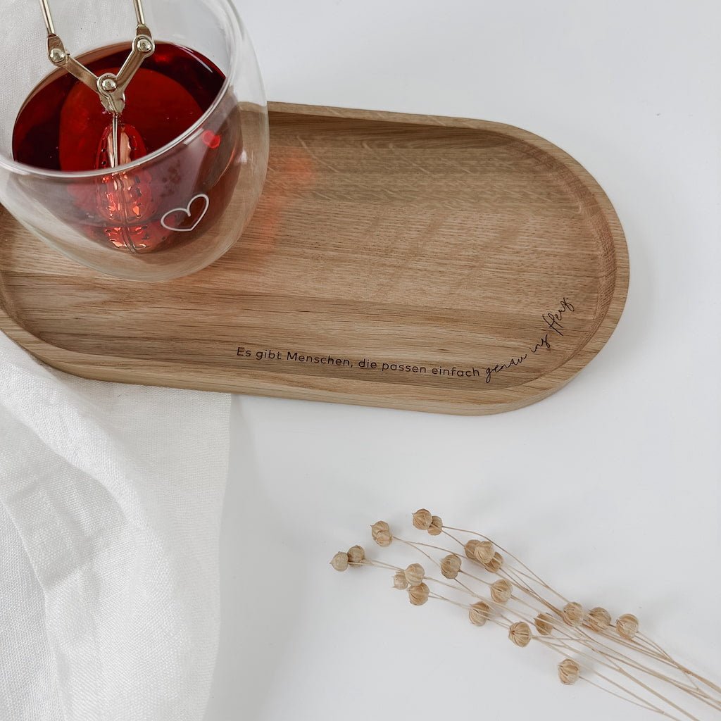 Personalisiertes Holztablett - ... genau ins Herz - lyllevenn