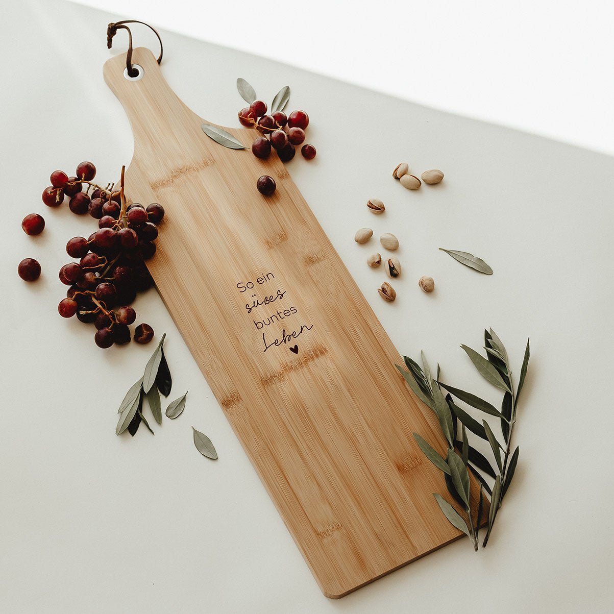 Personalisiertes Schneidebrett Bambus - süßes Leben - lyllevenn