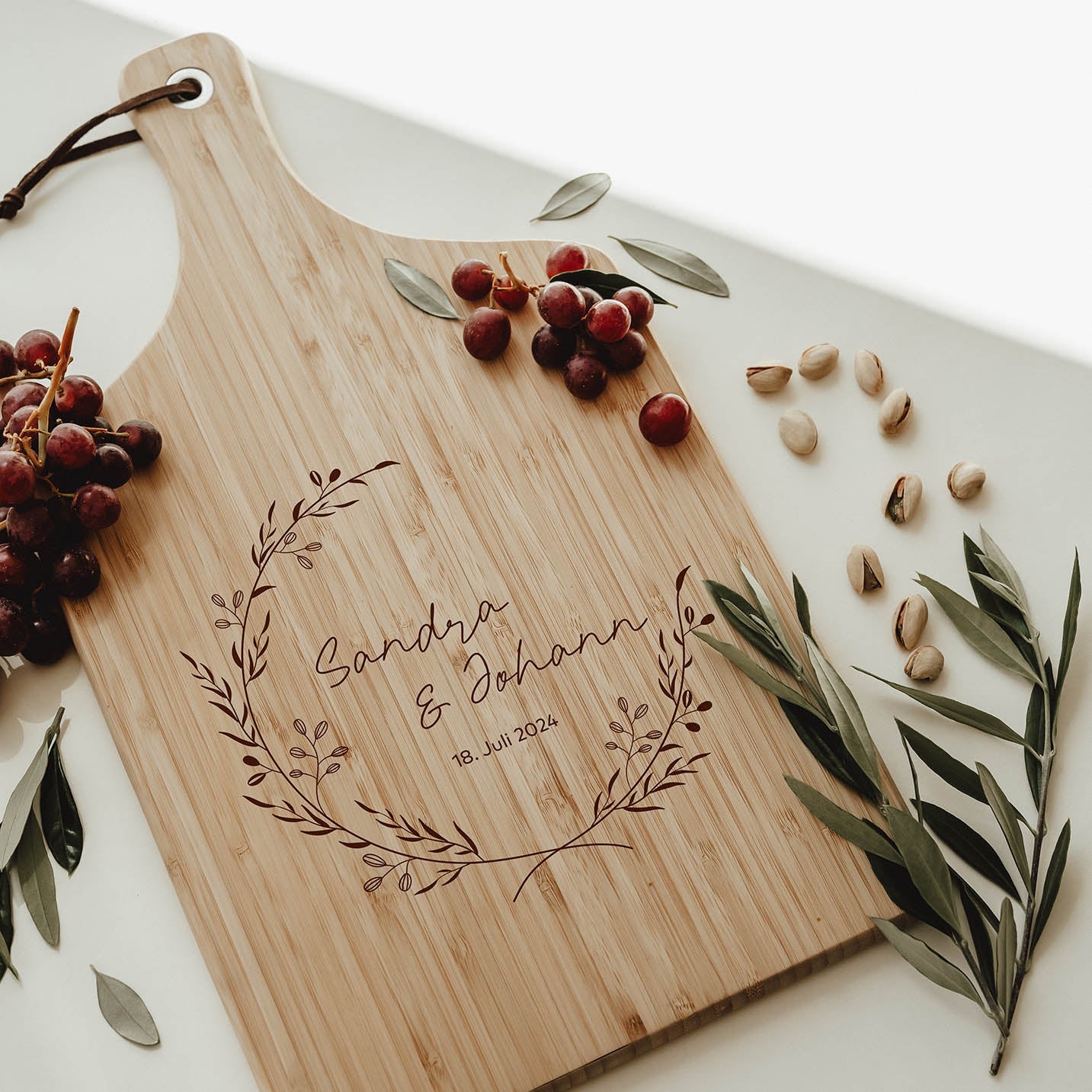 Personalisiertes Schneidebrett Bambus/Eiche -  Classic - lyllevenn