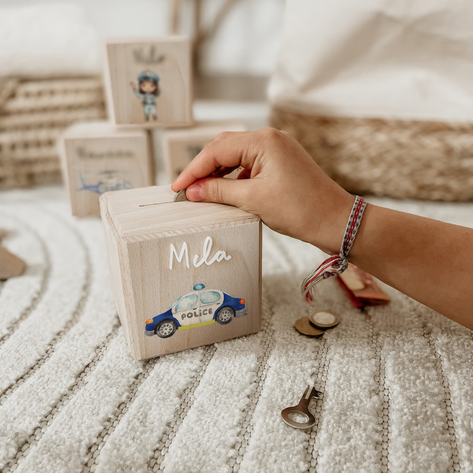 Spardose Holz personalisiert - Polizei - lyllevenn