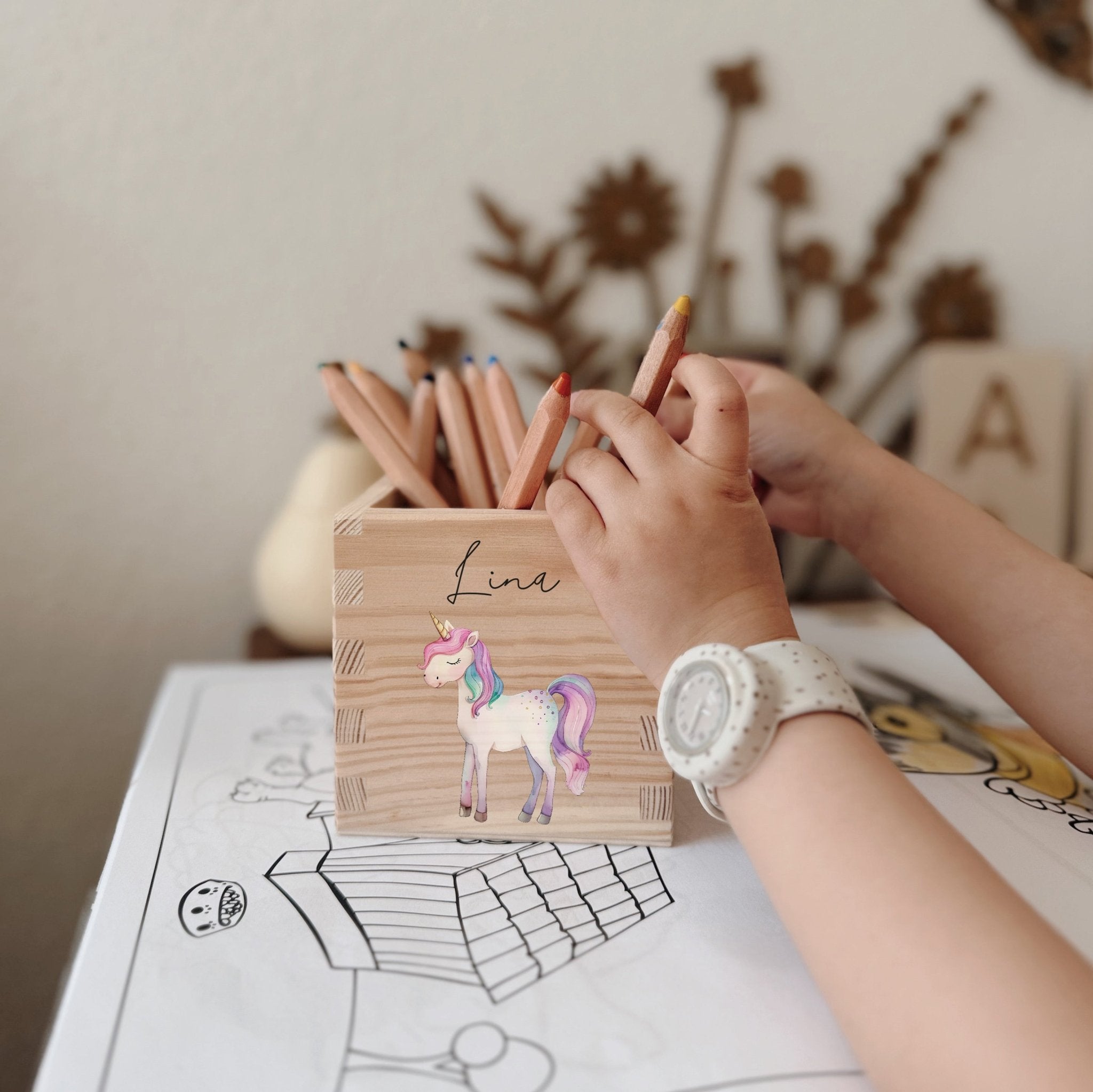 Stiftehalter Holz personalisiert - Bedruckt Einhorn - lyllevenn