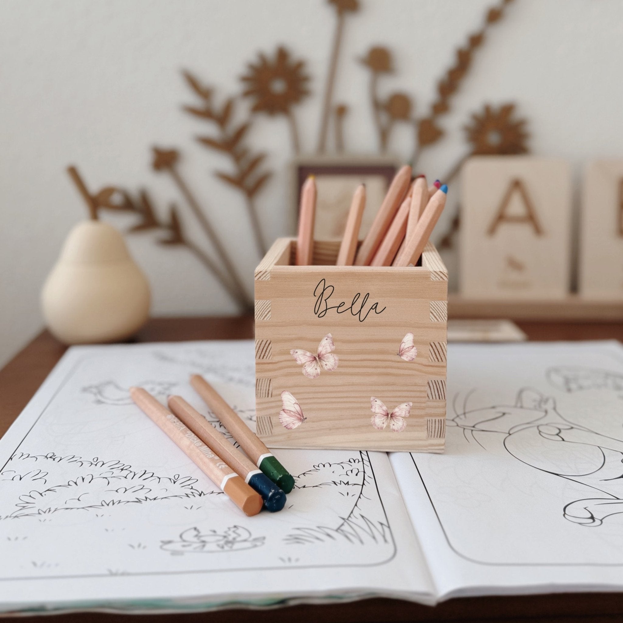 Stiftehalter Holz personalisiert - Bedruckt Schmetterlinge - lyllevenn
