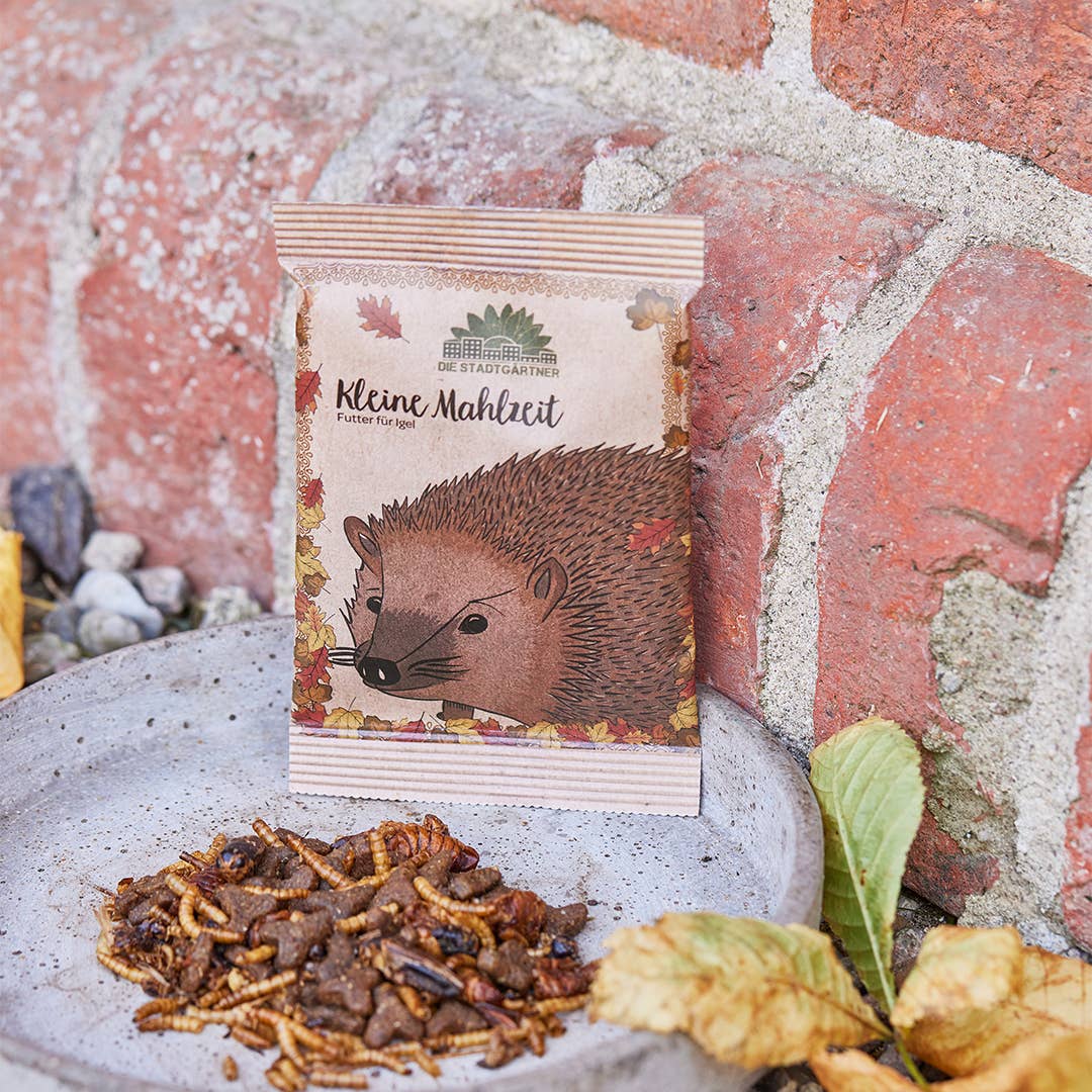 Tierfutter - Kleine Mahlzeit für Igel - lyllevenn