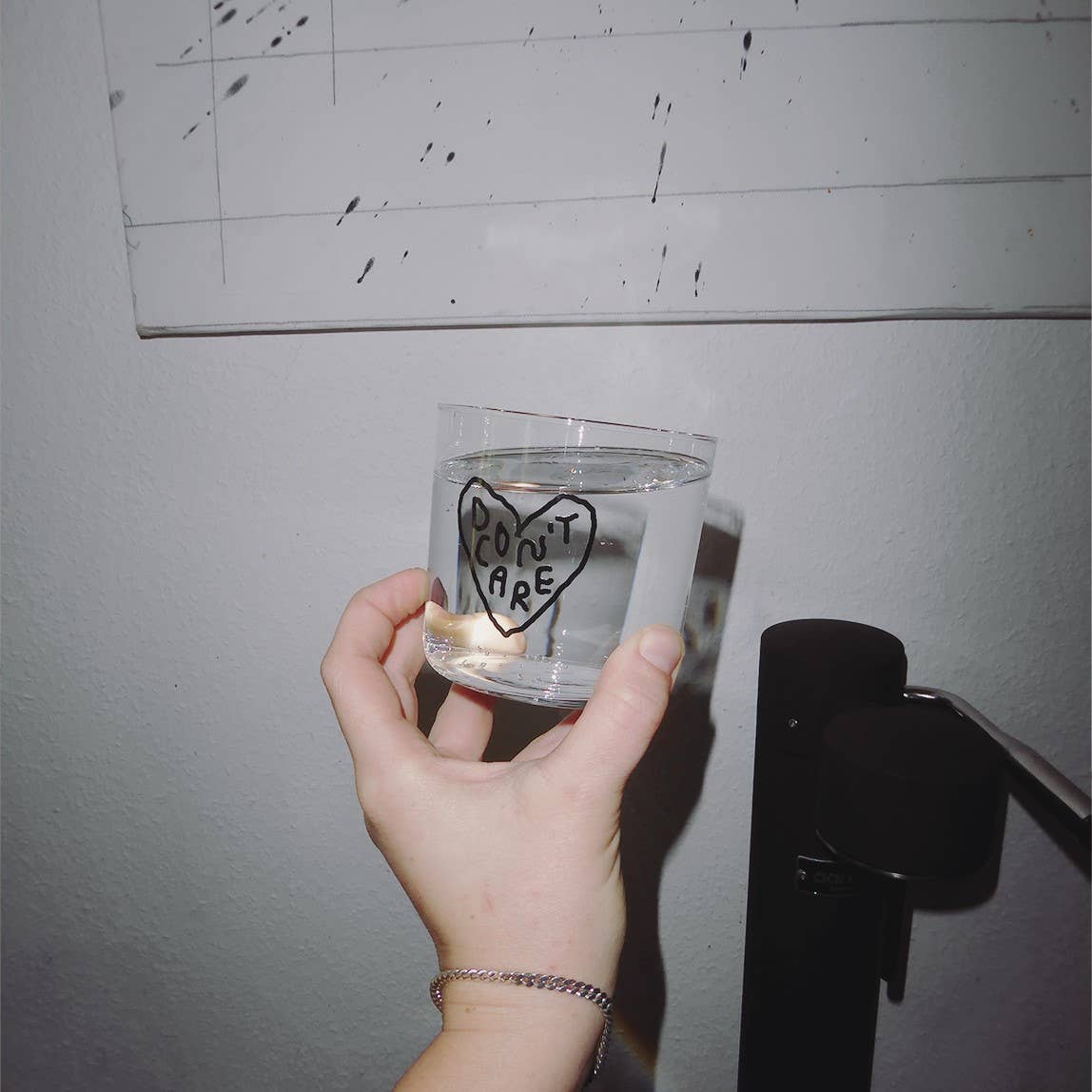 Trinkglas – don't care - Designer Statement Glass - lyllevenn