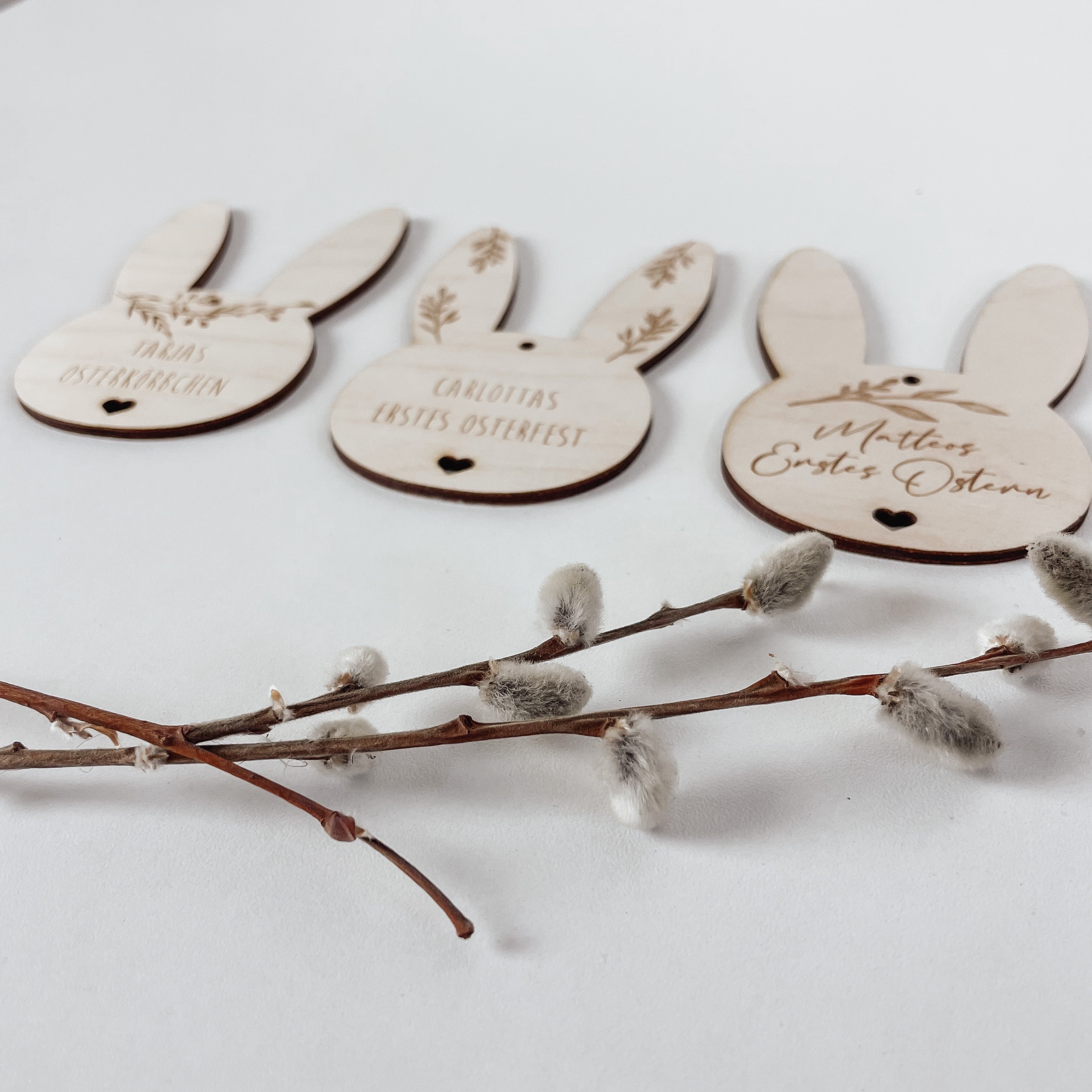 Personalisierte Osteranhänger aus Holz – Deko für Ostern