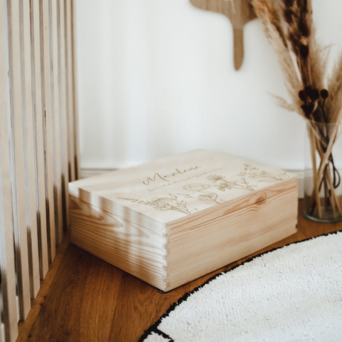Erinnerungskiste Holz personalisiert - Wildblumen - lyllevenn