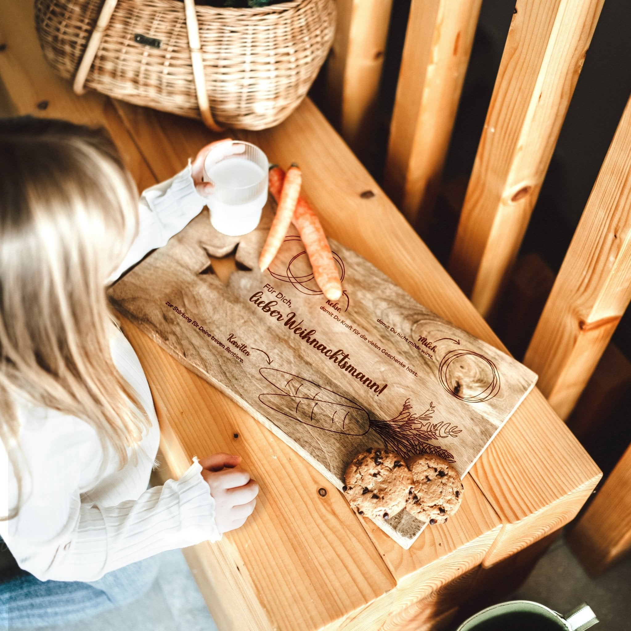 Holzbrett für den Weihnachtsmann | Teller | Stern – SANTA - lyllevenn-store