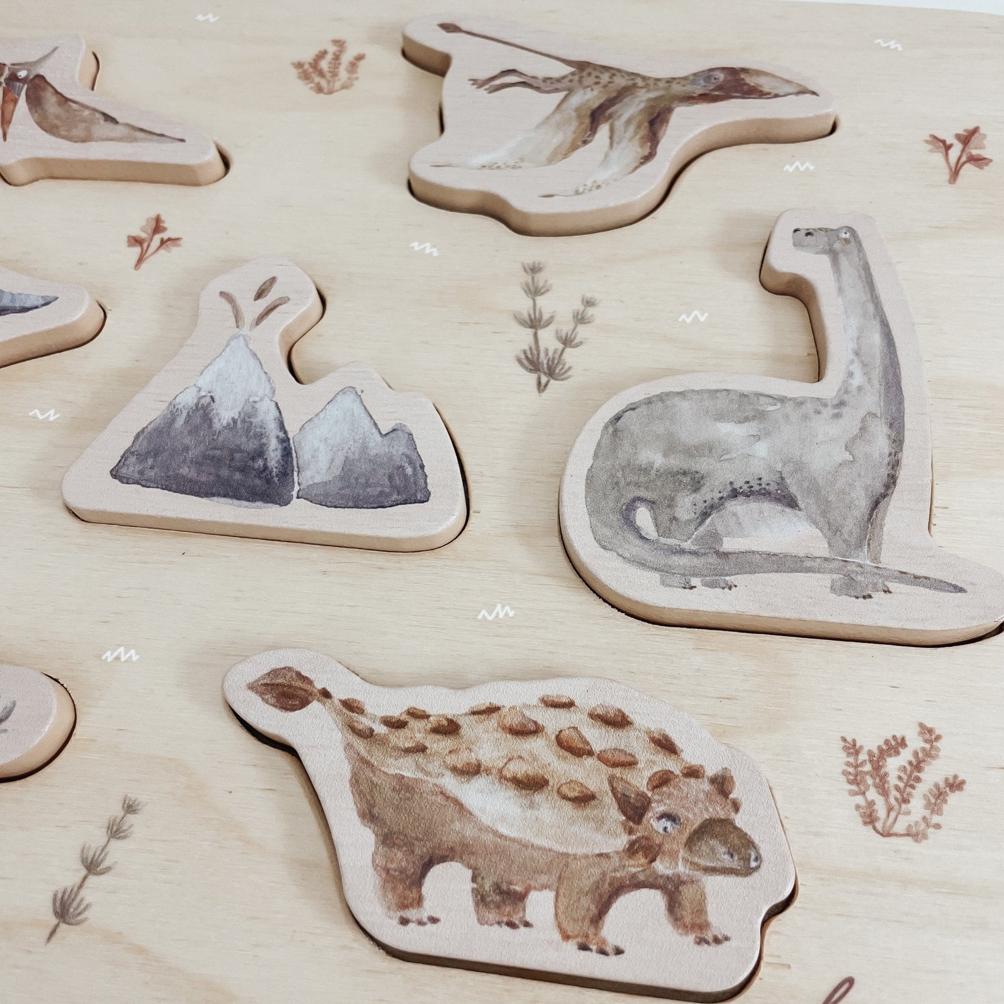 Holzpuzzle | Steckpuzzle aus nachhaltigem Holz – DINO - lyllevenn