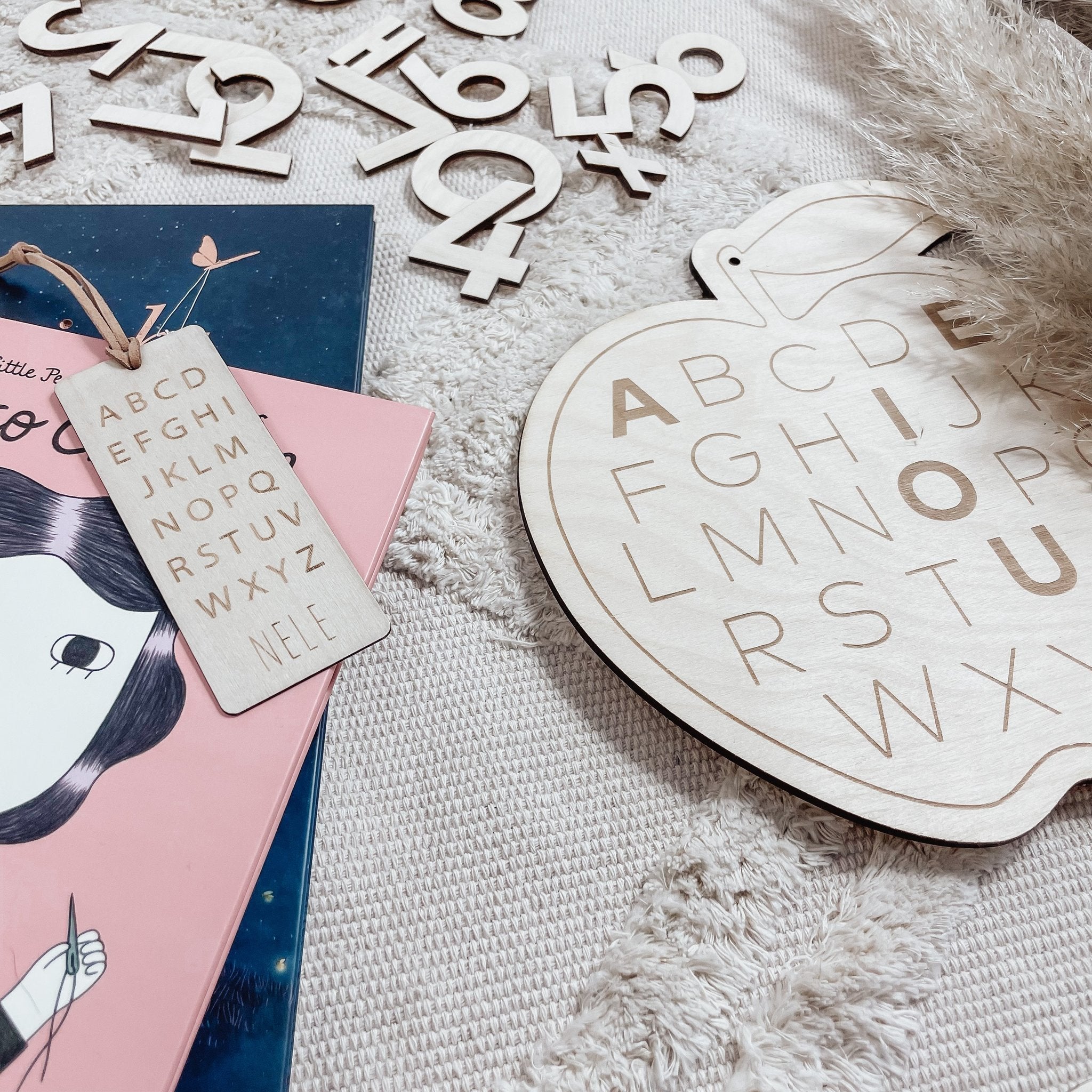 Holzschild -  Apfel ABC - lyllevenn