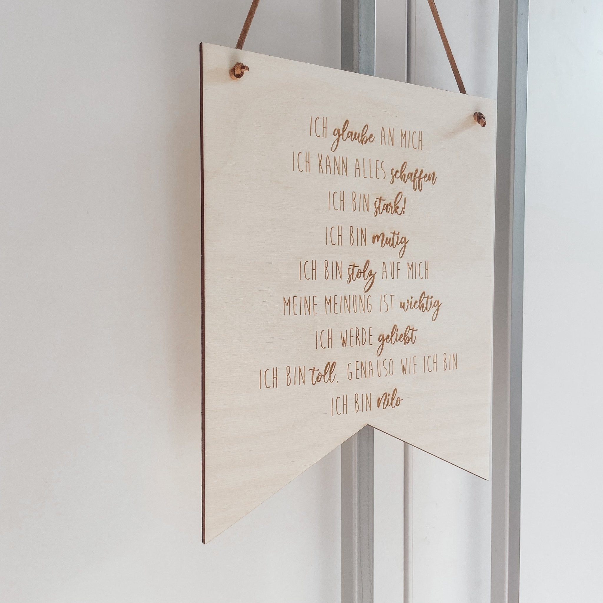 Holzwimpel - mit positiven Affirmationen - lyllevenn