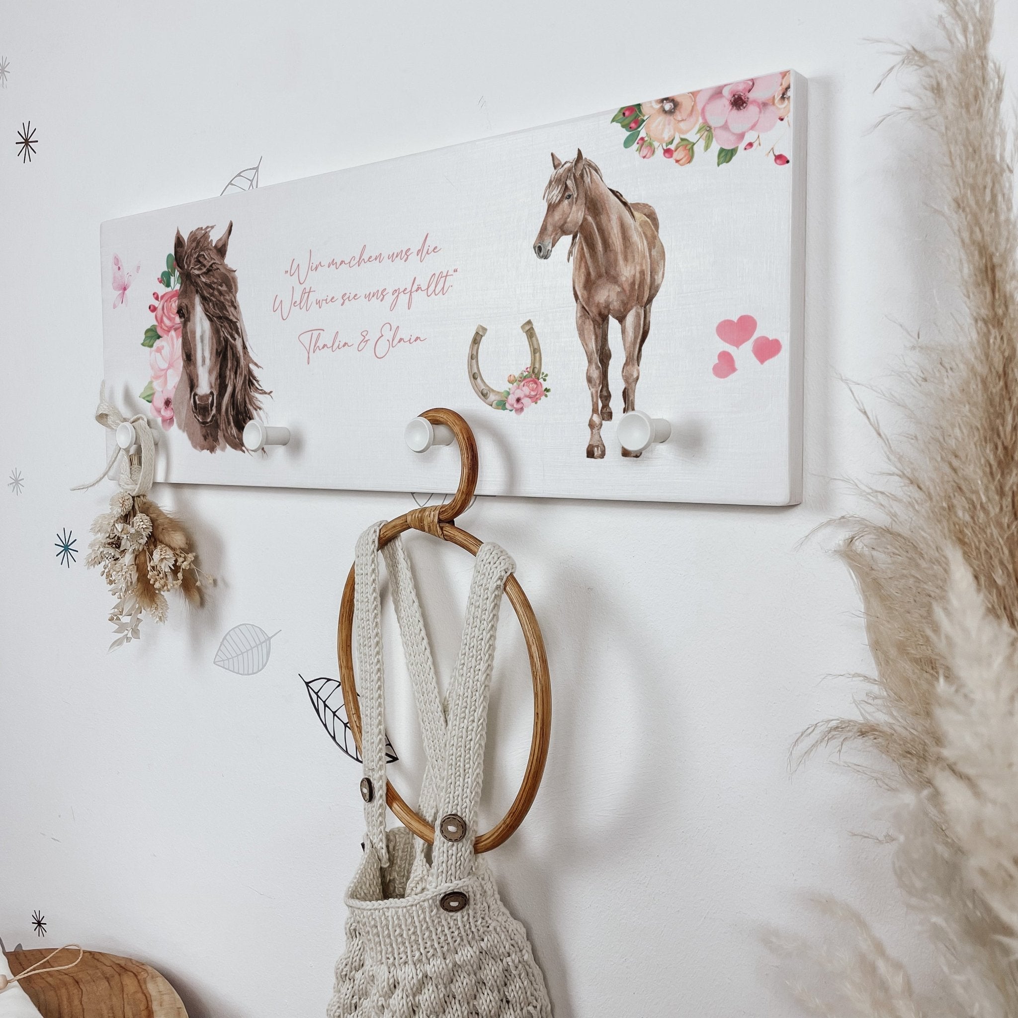 Kindergarderobe Holz personalisiert - Pferde - lyllevenn