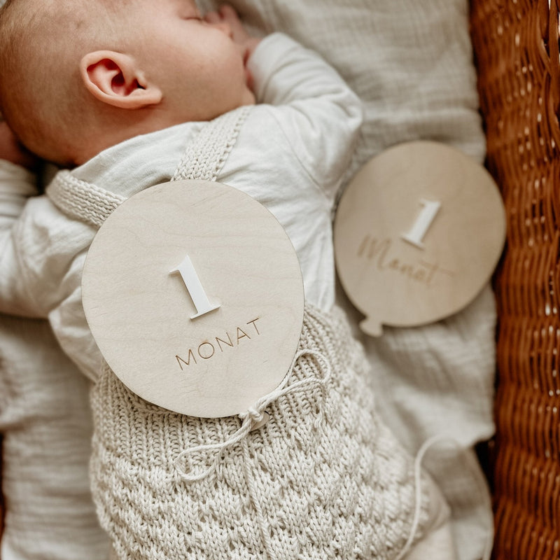 Meilensteine Newborn | Meilensteinkarten Baby | Babys erstes Jahr | Geschenk Geburt – LUFTBALLON - lyllevenn-store