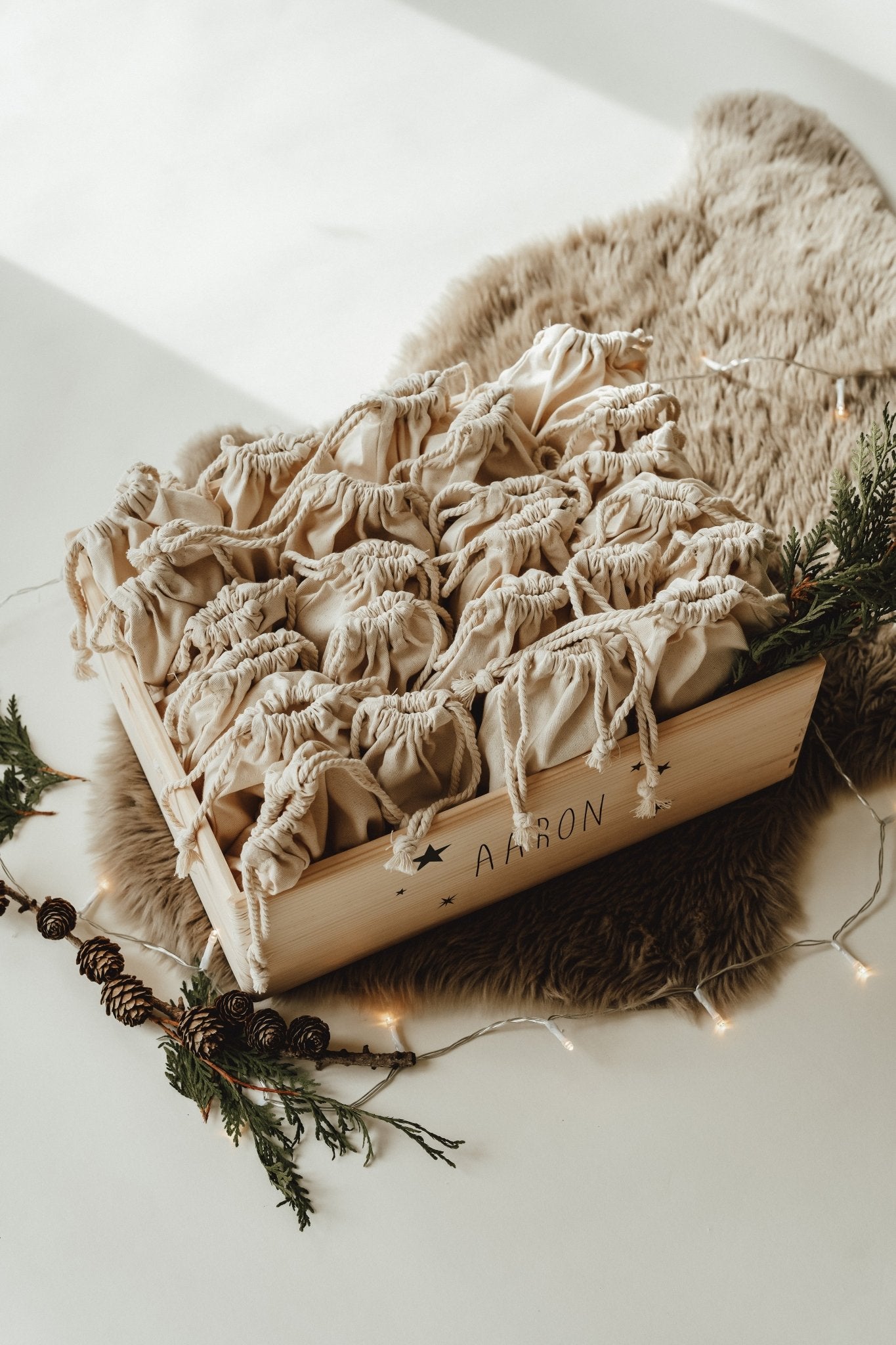 Personalisierte Adventskiste | nachhaltiger Adventskalender | Adventskalender zum Befüllen – KRANZ - lyllevenn-store