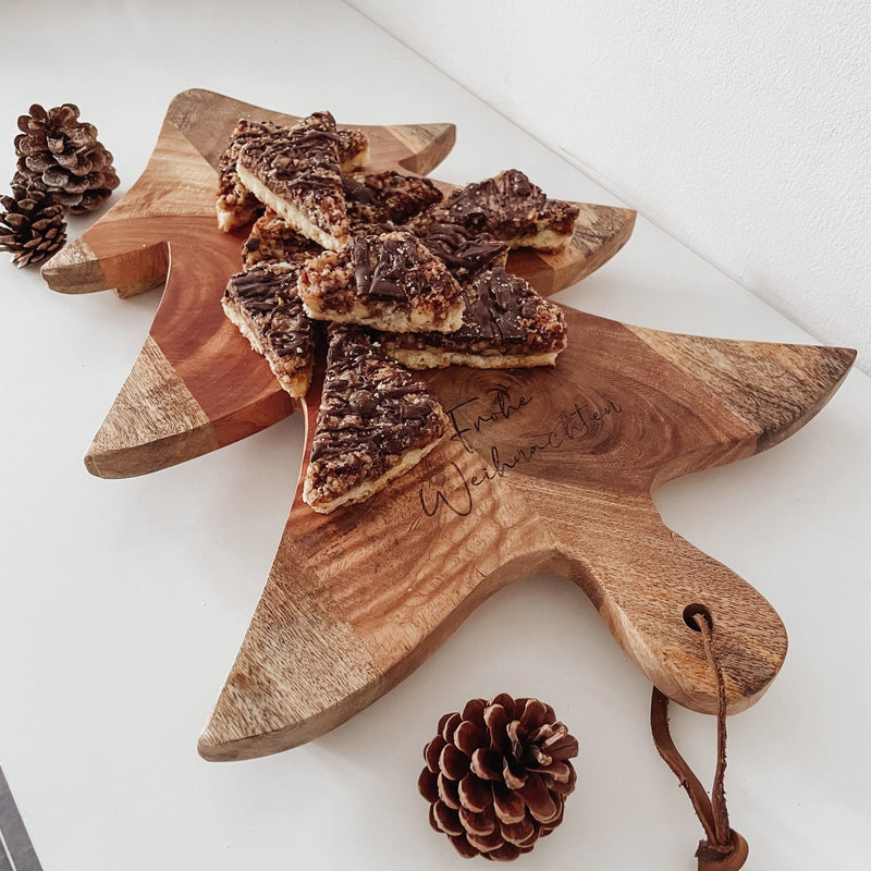Schneidebrett | Holz | weihnachtliche Tischdekoration – TANNENBAUM - lyllevenn-store